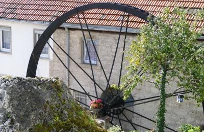 Mühlrad in Oberlauda