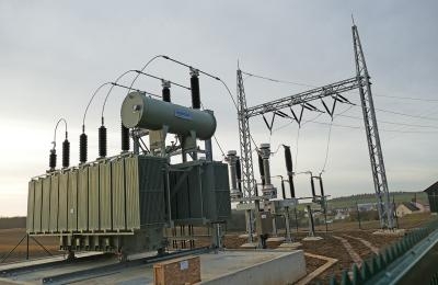 Transformator am Stromnetz