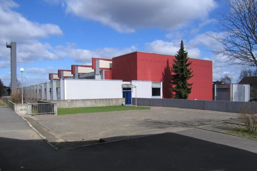 Blick auf die Stadthalle